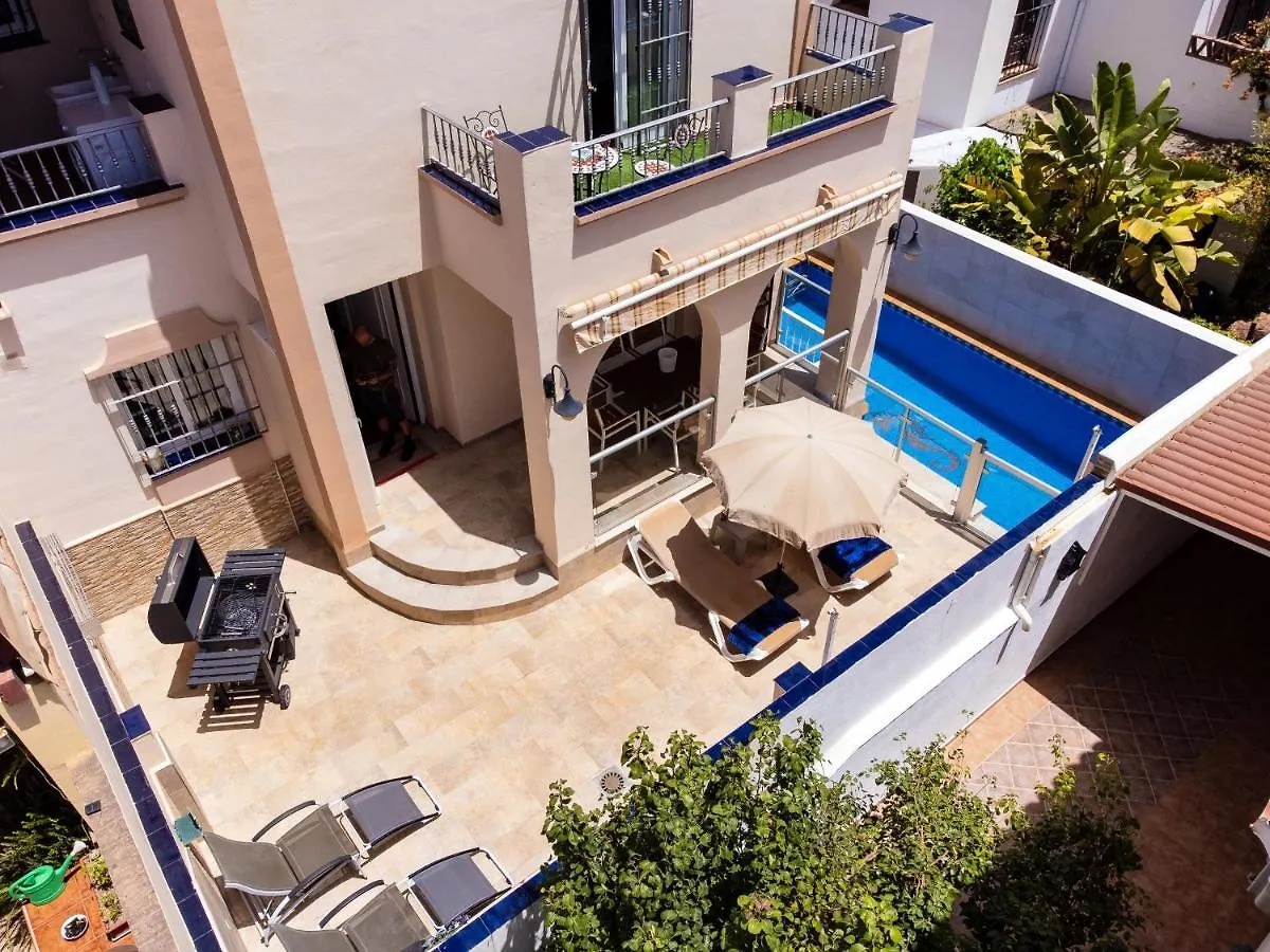 Villa Palomas By Spainsunrentals 1072 ネルハ